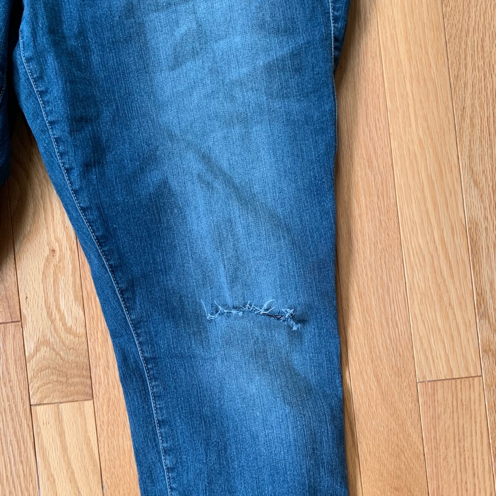 torrid Distressed Jegging - Picture 5 of 5